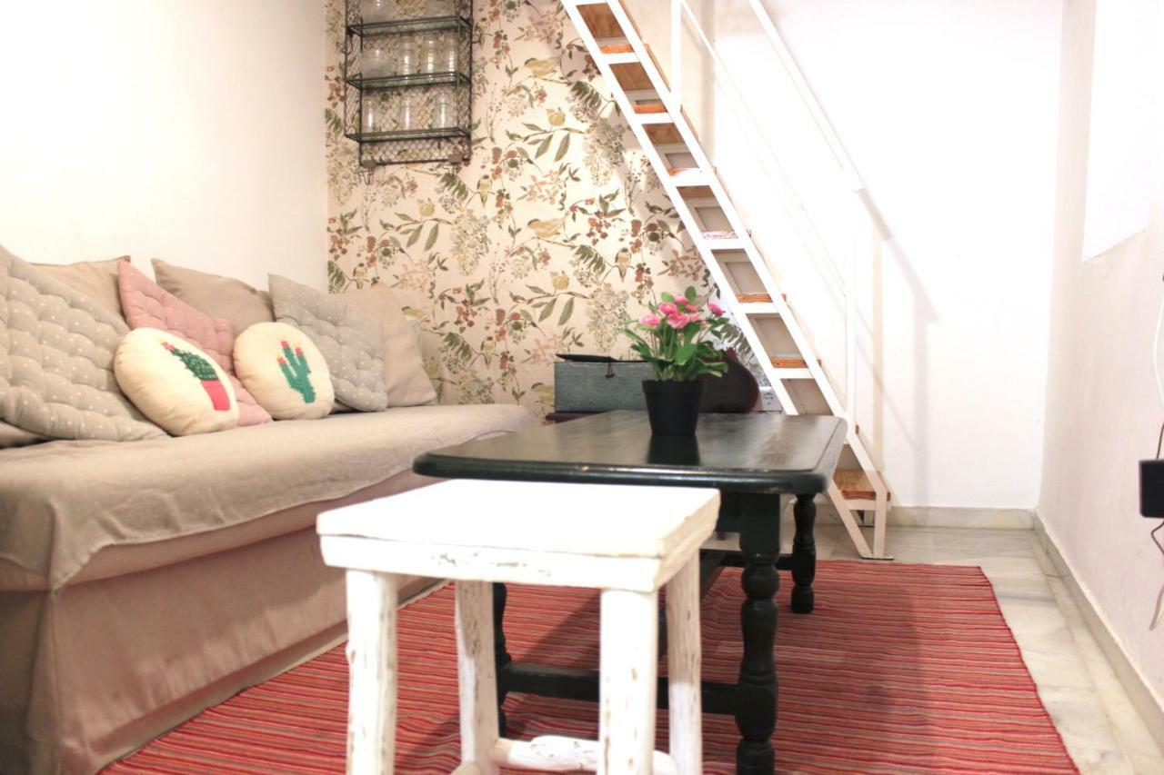 Apartamento En El Corazon De Sevilla ภายนอก รูปภาพ